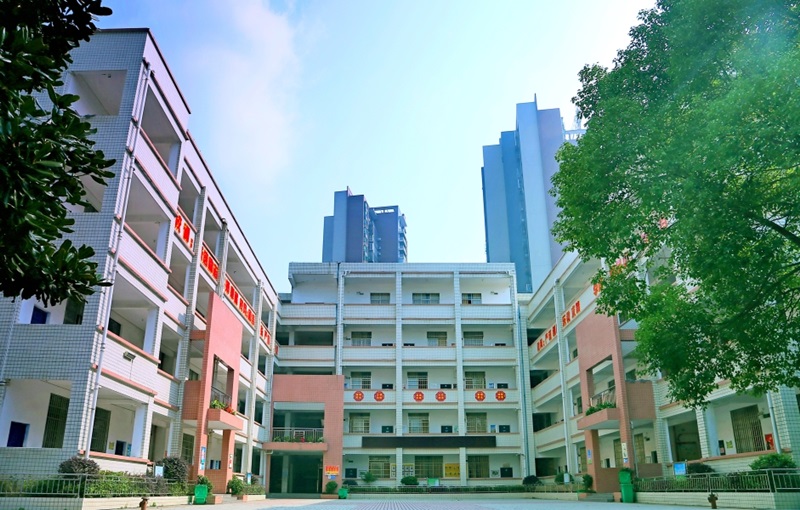 郴州市第七完全小学教学环境3