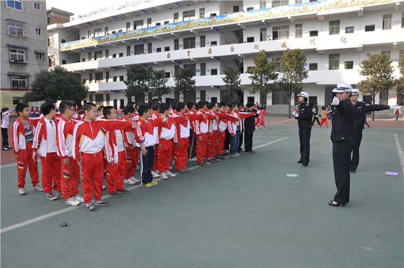 郴州市第三完全小学师生风采6