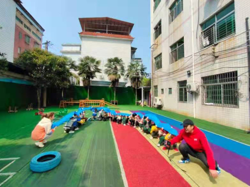 郴州市苏仙区第八幼儿园师生风采5