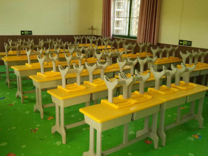 幼儿园教室课桌郴州市苏仙区第二十八幼儿园教学环境