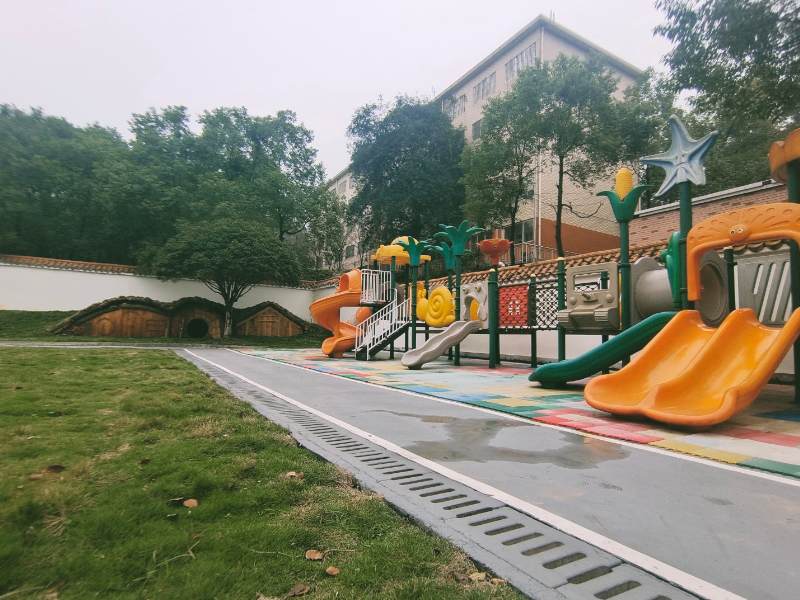 郴州市苏仙区第二十五幼儿园游乐设施